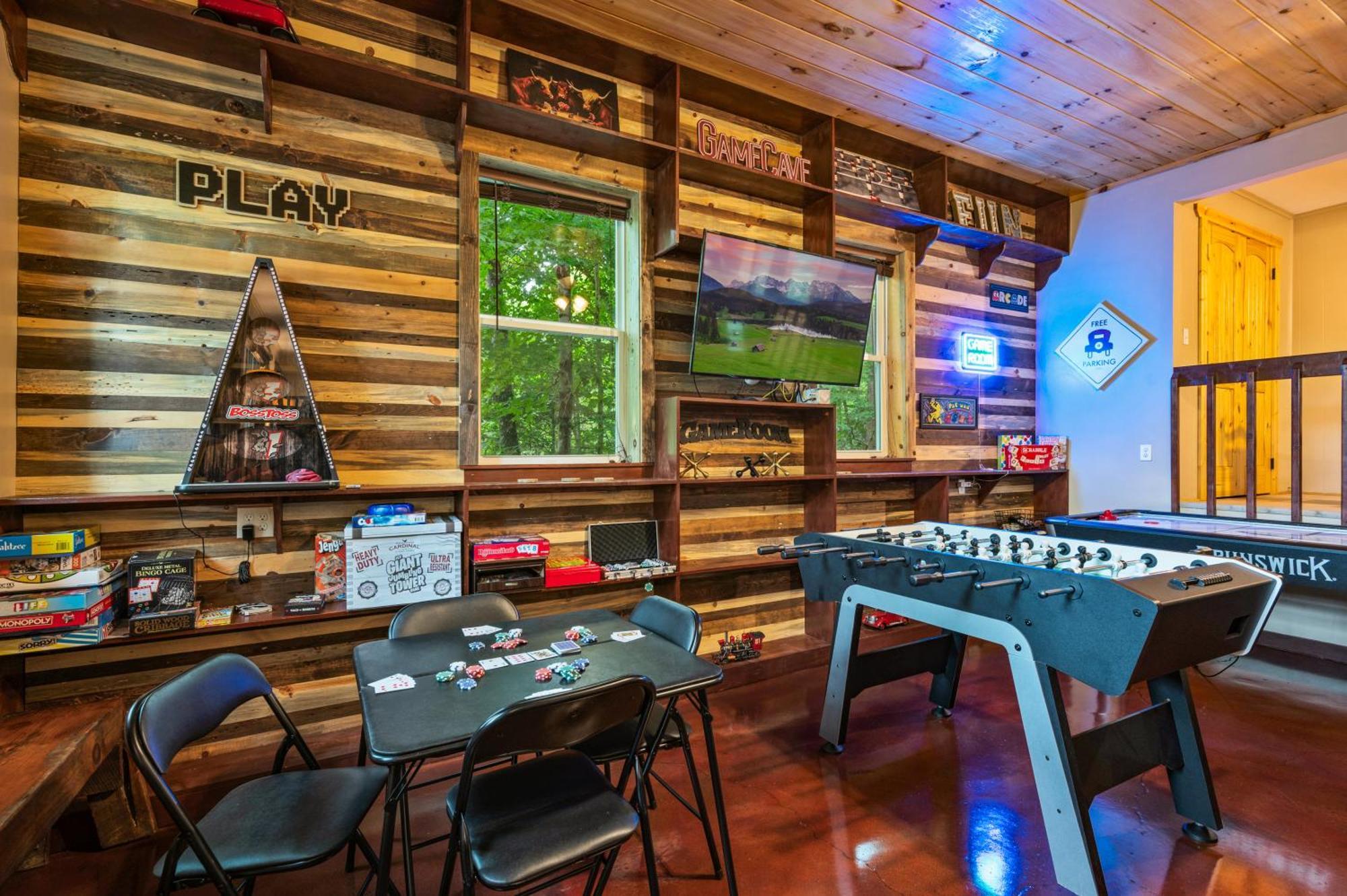 Beautiful Chalet With Fireplace And Large Game Room Gatlinburg Dış mekan fotoğraf